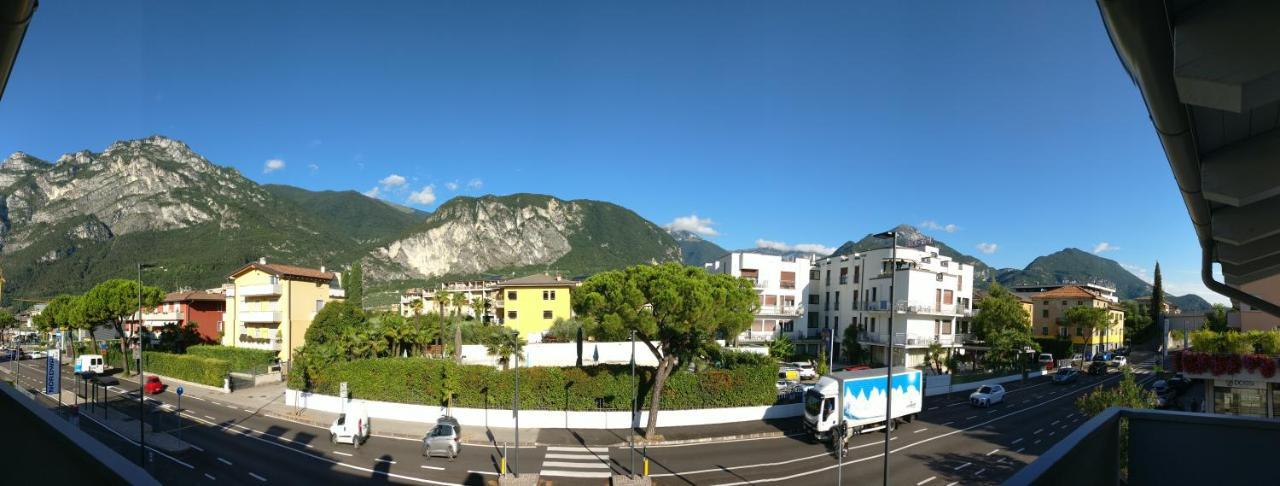 Ferrarini Apartment Riva del Garda Exterior photo